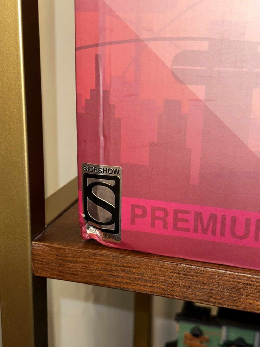 SIDESHOW COLLECTIBLES CATWOMAN PREMIUM FORMAT FIGURE EXCLUSIVE EDITION SOLD OUT - Picture 14 of 16